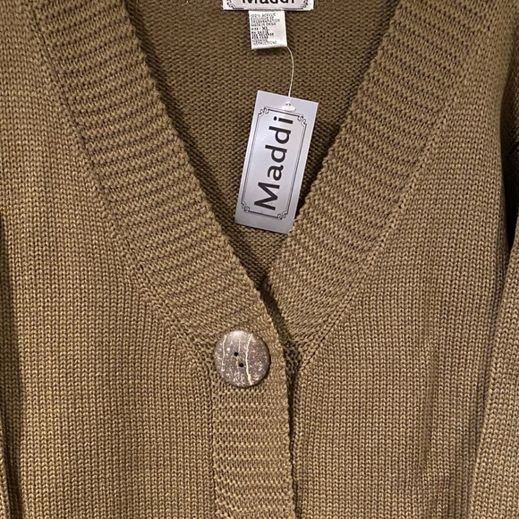 Beautiful sweater size XL MADDI - Picture 3 of 3